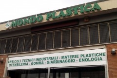 Mondo Plastica